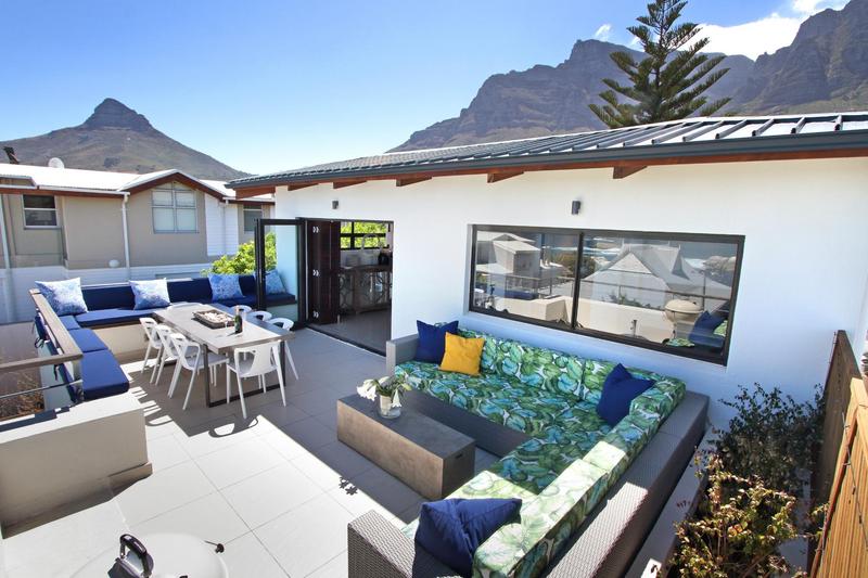 4 Bedroom Property for Sale in Bakoven Western Cape